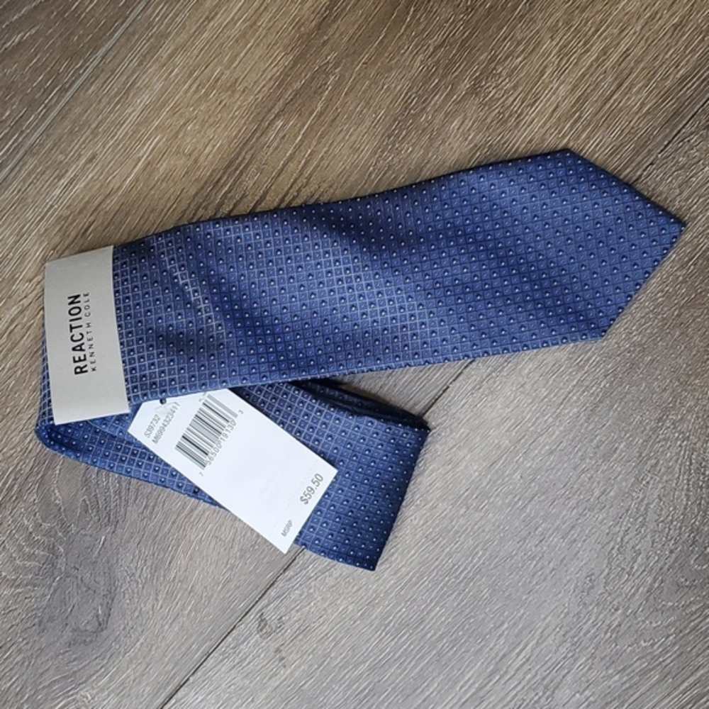 Kenneth Cole Reaction Blue‎ Microchip Geo Slim Geometric Tie